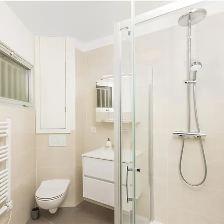 Cosy Studio - Residence Front De Mer - Menton Buitenkant foto